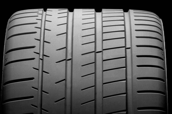 MICHELIN PILOT SUPER SPORT 245/35R18 92Y - Imagen 3